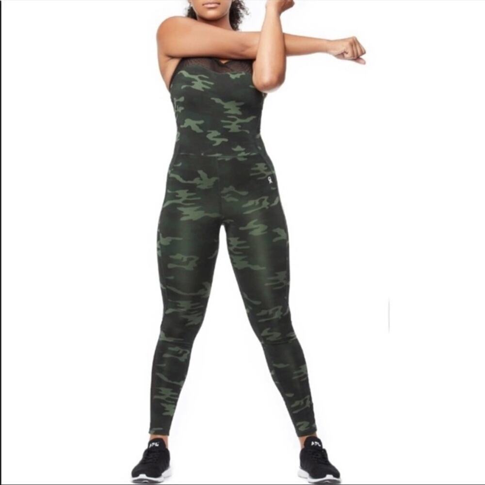 🆕 Good American The Curvse sculpt jumpsuit in green camo print 2XL - Picture 3 of 6